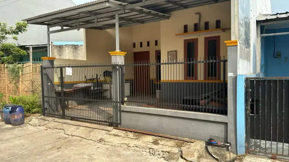 Di kontrakan rumah tahunan, lokasi strategis