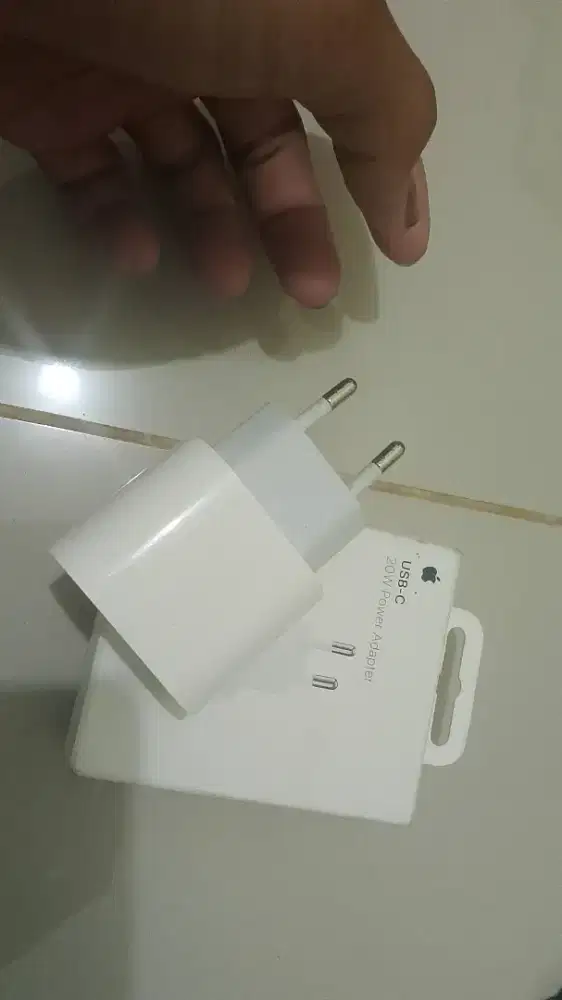 Kepala charger iPhone IBox