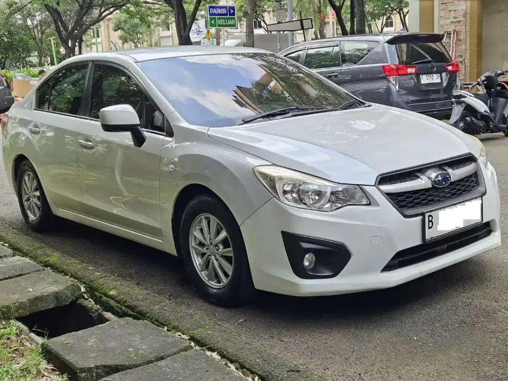 Subaru At 1.6 2012 good condition