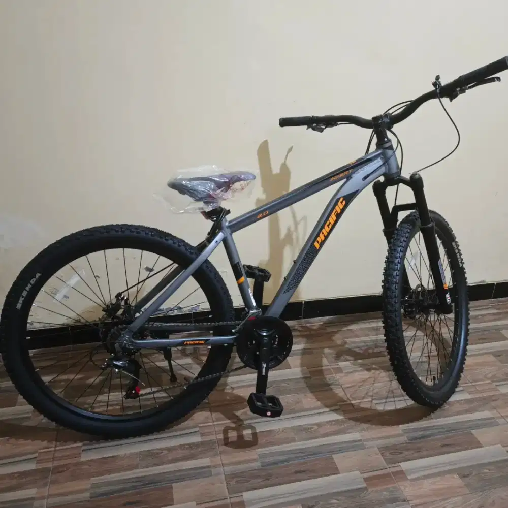Sepeda gunung pasific 27 BARU