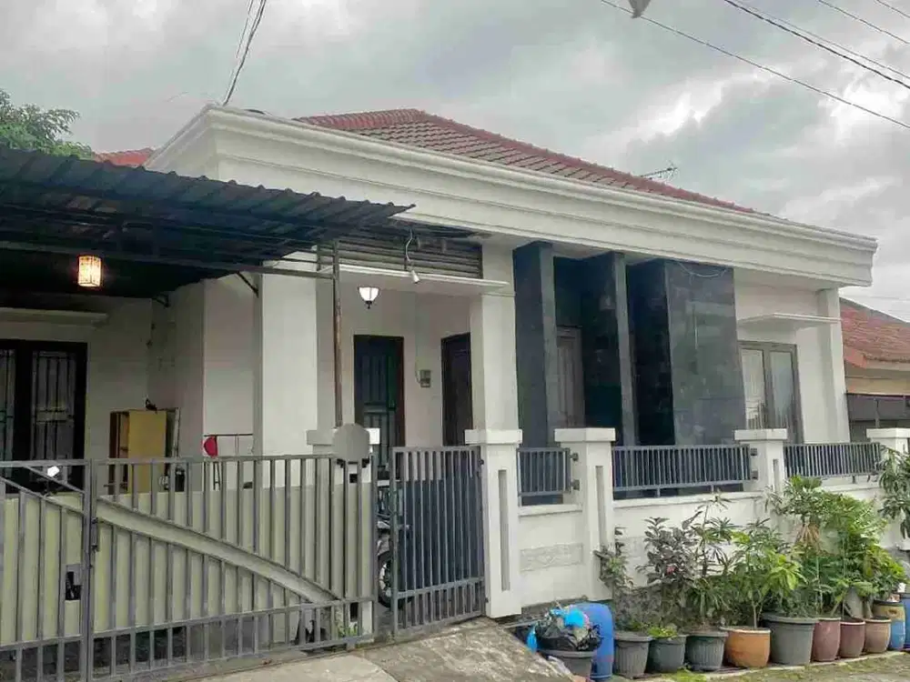 RUMAH CANTIK DI JL CENDANA RAYA SAMBIROTO TEMBALANG SEMARANG