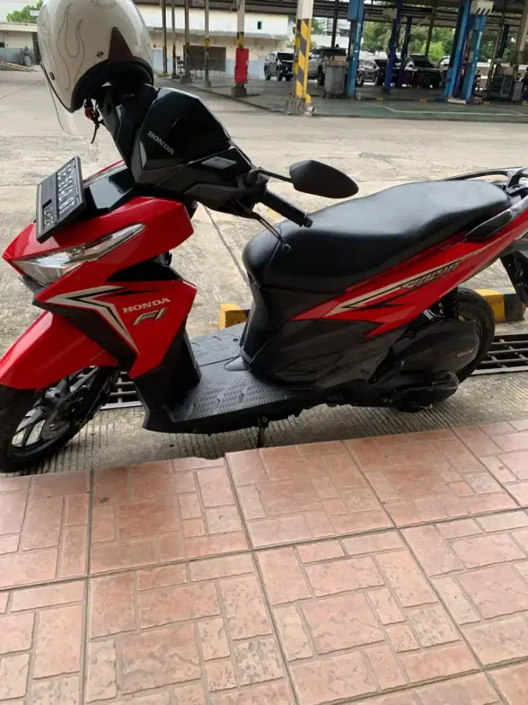 Vario merah 2016