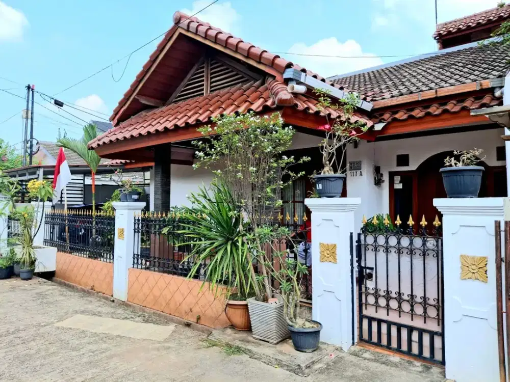 Dijual rumah posisi hook cantik rapih siaphuni di Komplek TNI AL Jatibening