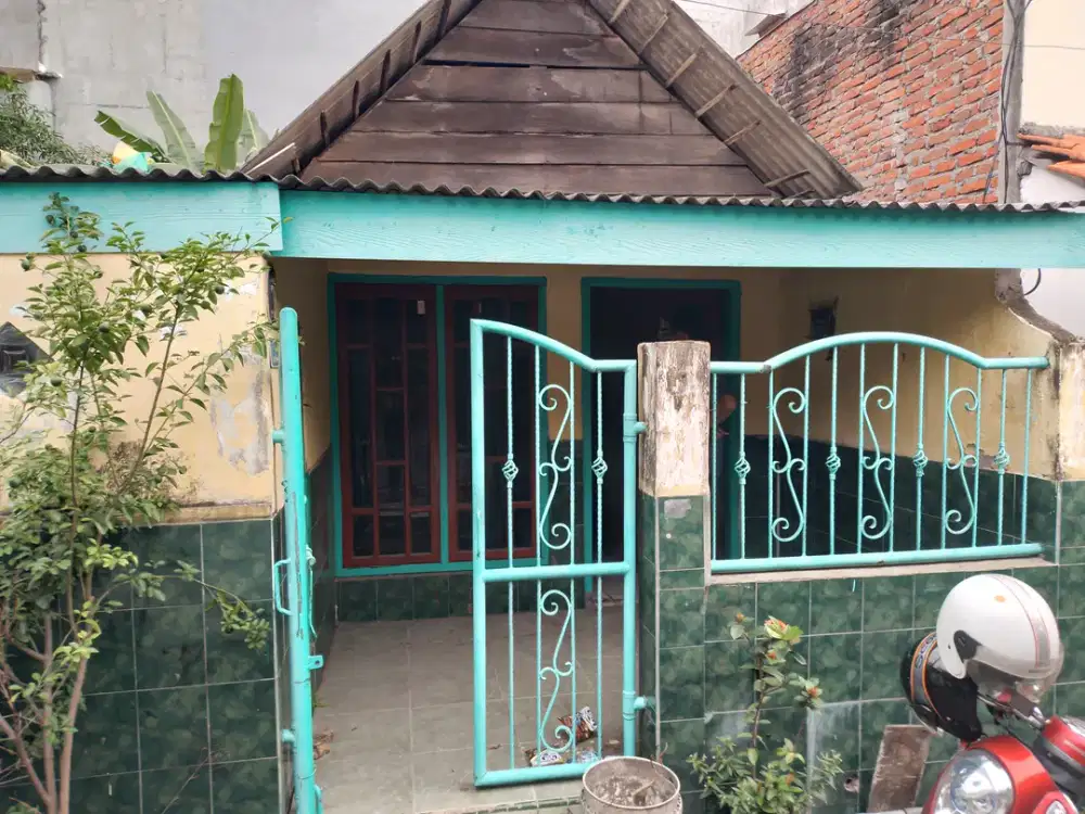 Rumah dijual di jln Kedungdoro Surabaya
