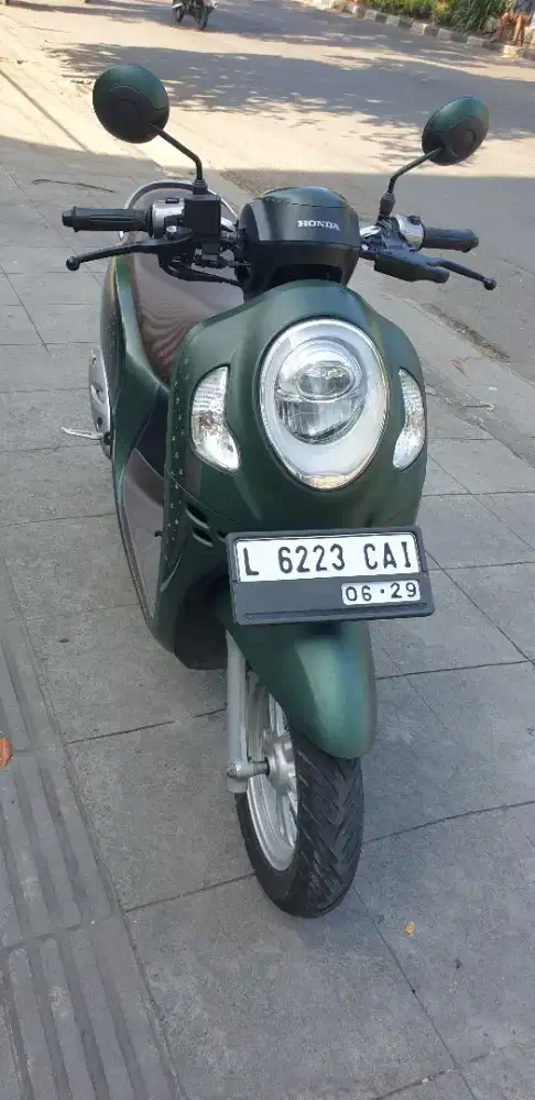 Scoopy Prestige th 2022 Hijau Army mewah pjk baru