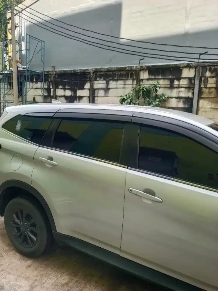 Kaca film pesan antar