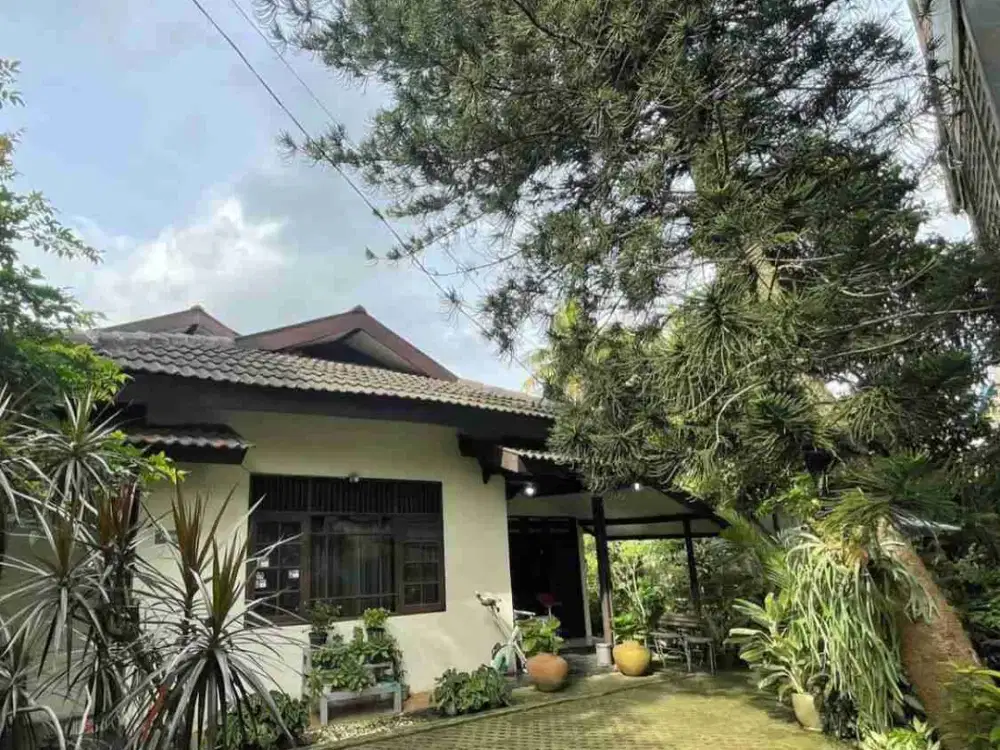 RUMAH SECOND PONDOK LABU, CILANDAK | Rumah Second Dengan Bangunan Kokoh Di Lokasi Strategis