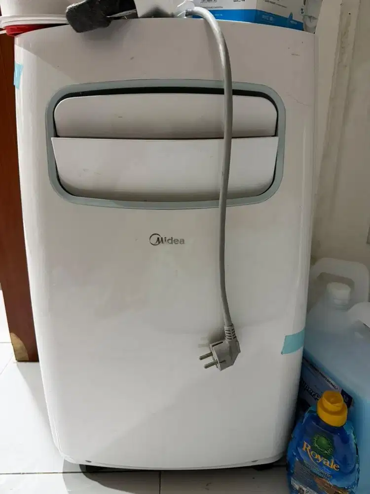 Ac Portable Midea 1 PK Masi baru