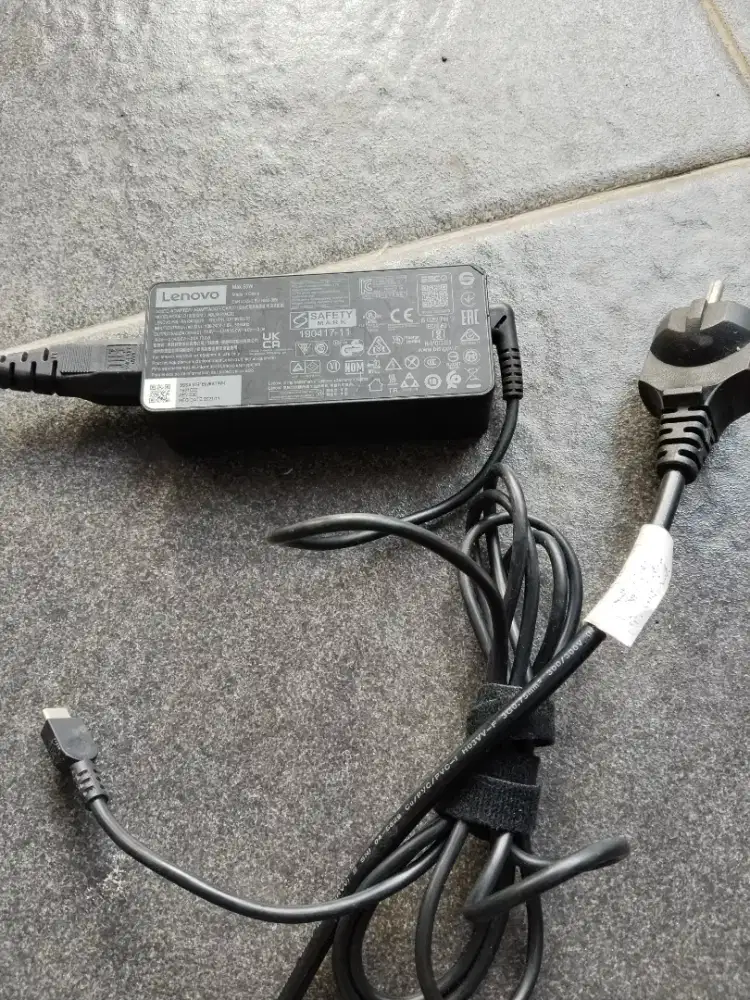 Charger Lap Top Lenovo