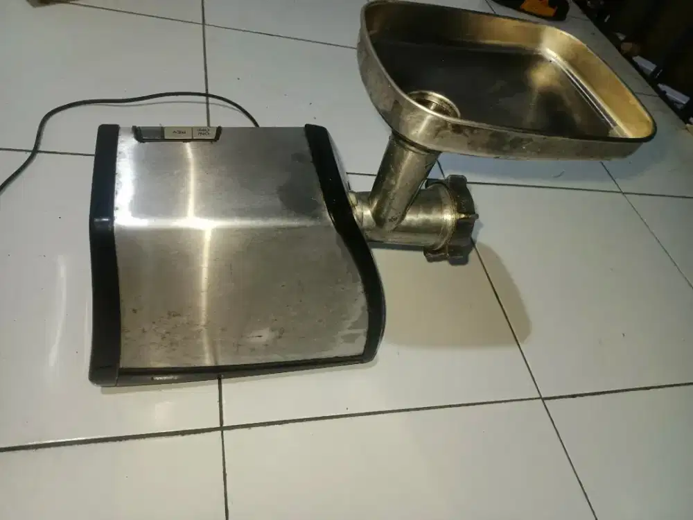 Mesin giling daging