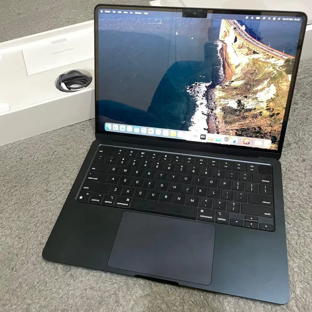 Macbook Air M2 8/256gb iBox Midnight Blue