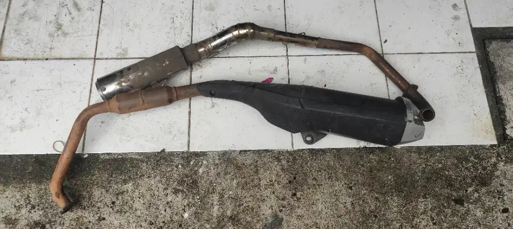 knalpot ori standar dan knalpot racing R15 V2/V3