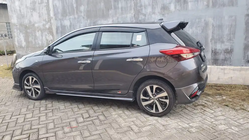 Toyota Yaris 2021 Bensin