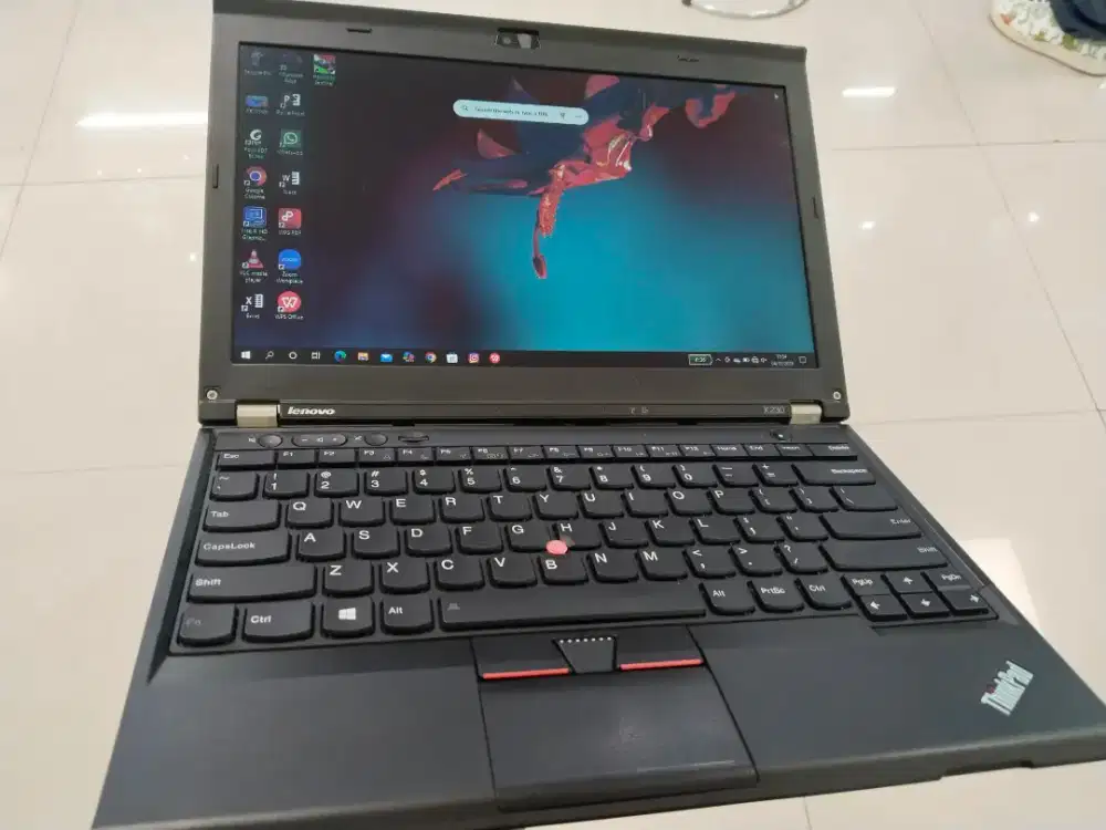 Dijual laptop Lenovo Thinkpad X230 intel i5 ram 4GB HDD 500GB sippakai
