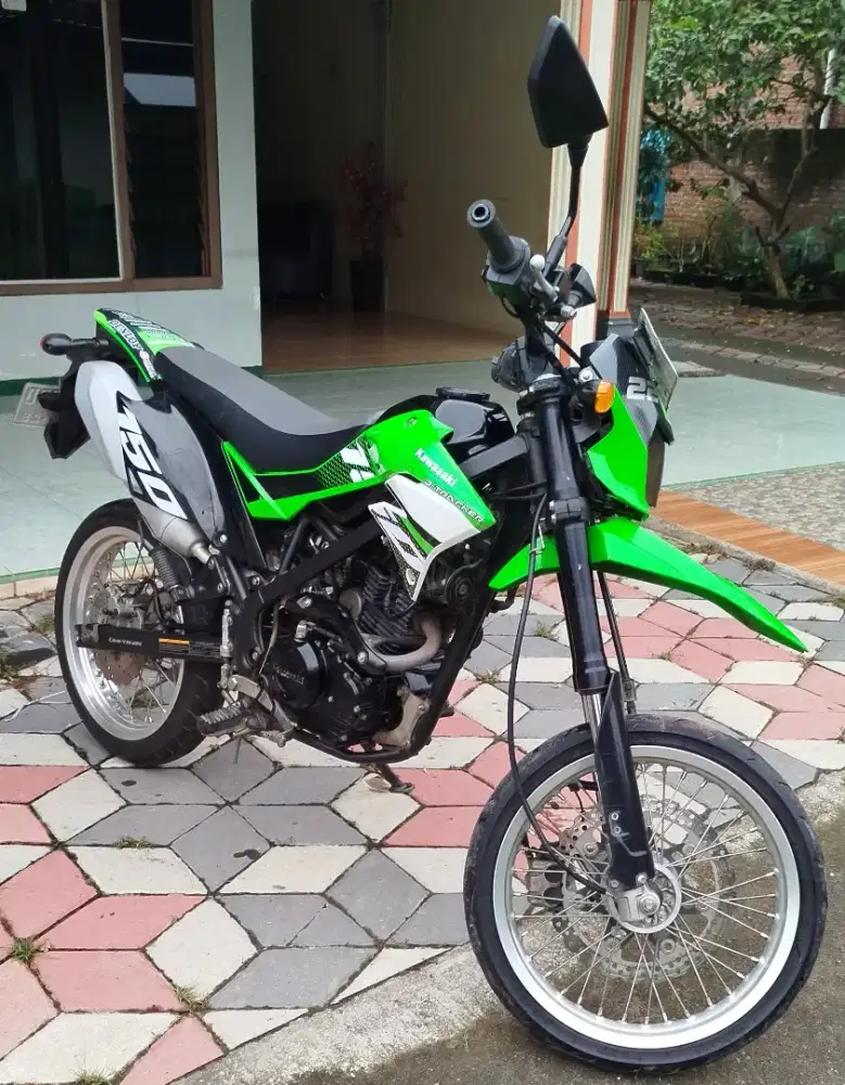 Kawasaki D tracker