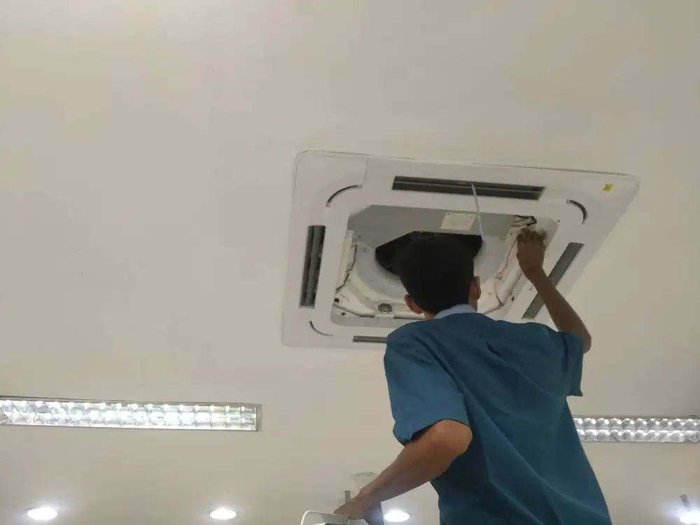 Service Ac dan Elektronik