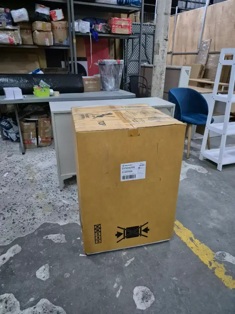 Eectrolux mesin cuci 8kg promo