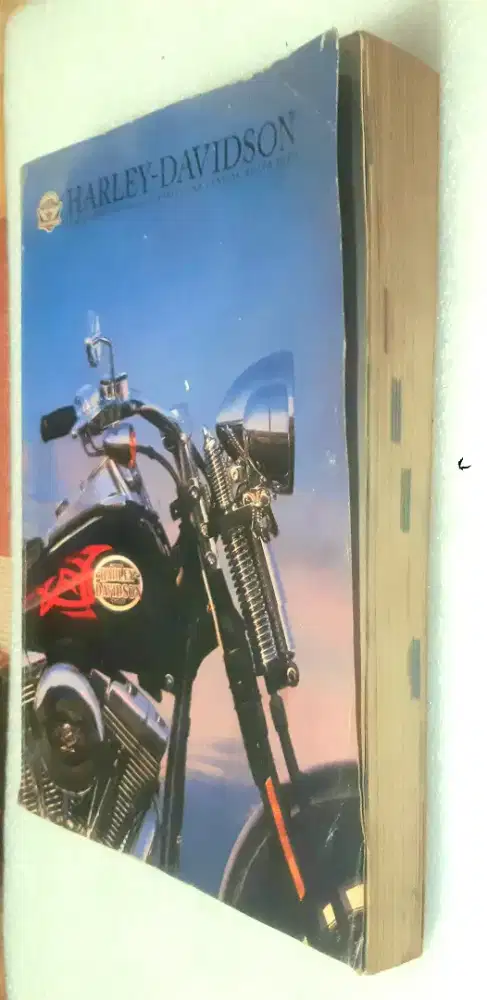 Buku catalog / asoseries motor harley davidson