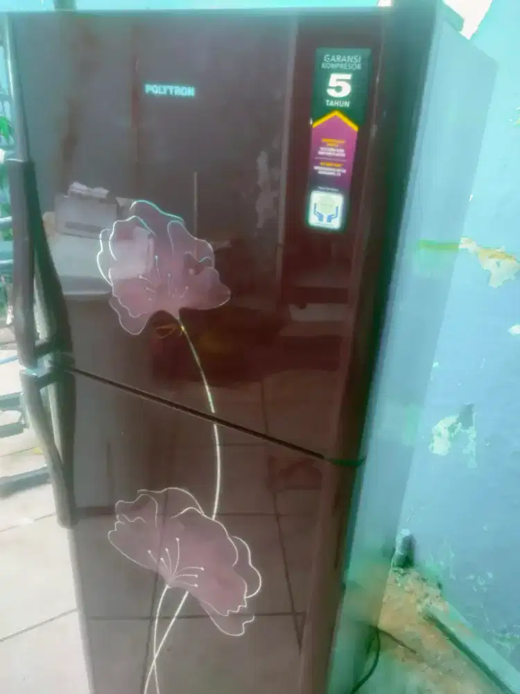 Jual kulkas 2 pintu polytron normal mesin ori