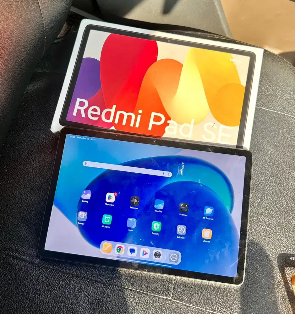 Tablet Xiaomi Redmi Pad SE 4/128GB Mulus Fullset