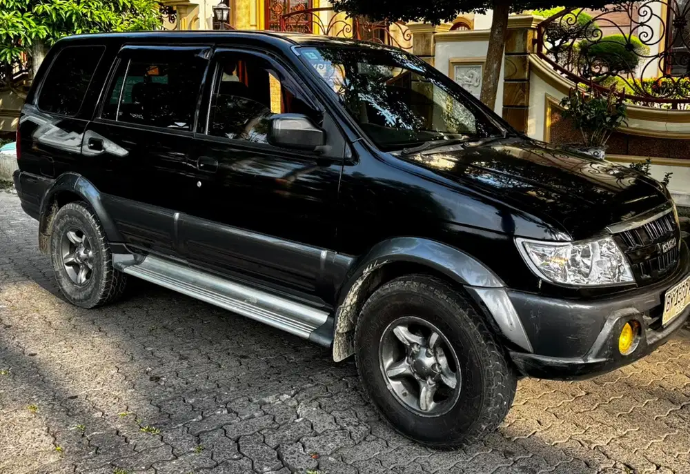 Isuzu Panther 2010 Diesel