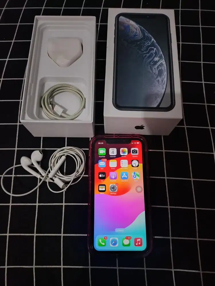 XR 64 GB Black Fullset