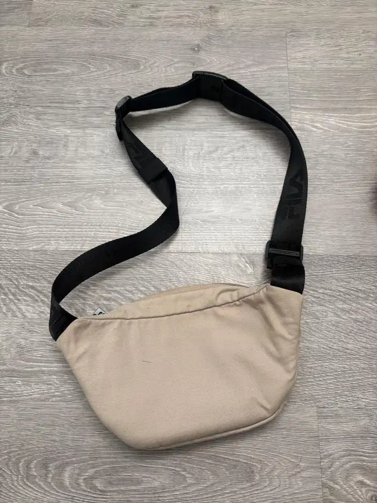Fila Waist Bag Tas Slempang Pria Original Murah BU