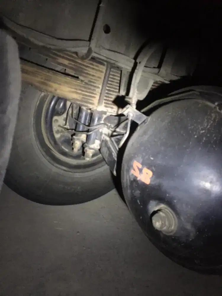 isuzu giga nmr 71HD 5.8 EURO 2