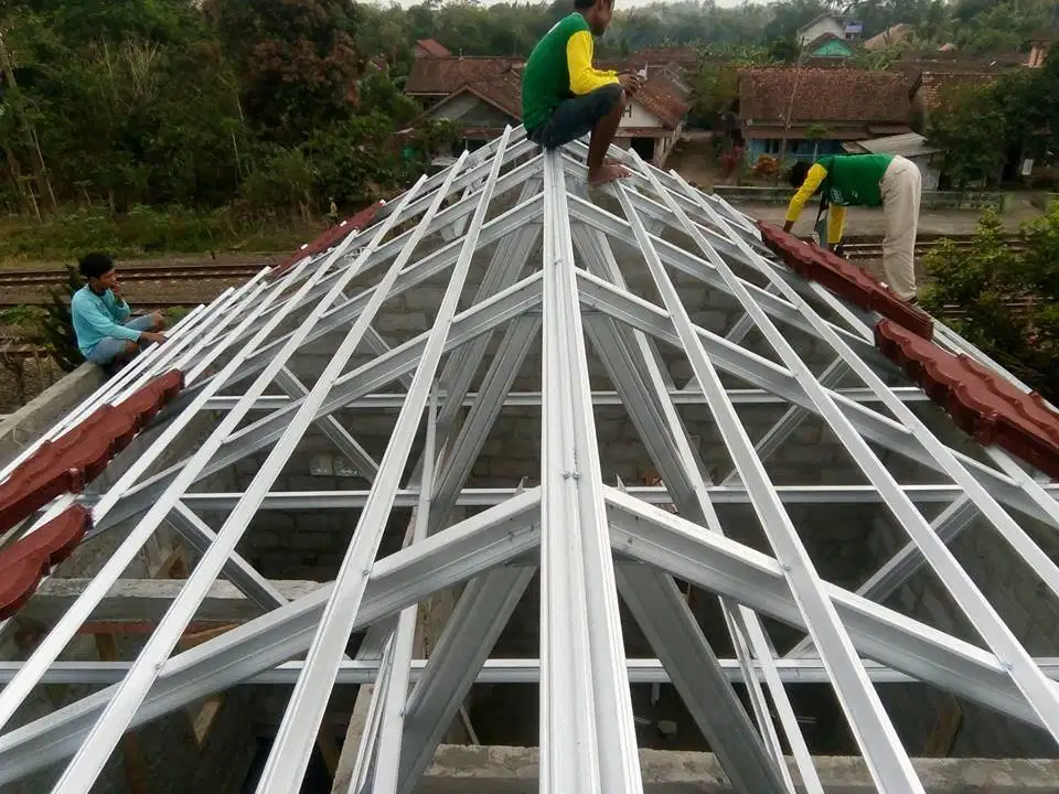 Konstruksi Baja Ringan Utk Bongkar Renovasi Atap Serahkan BIMATRUSS