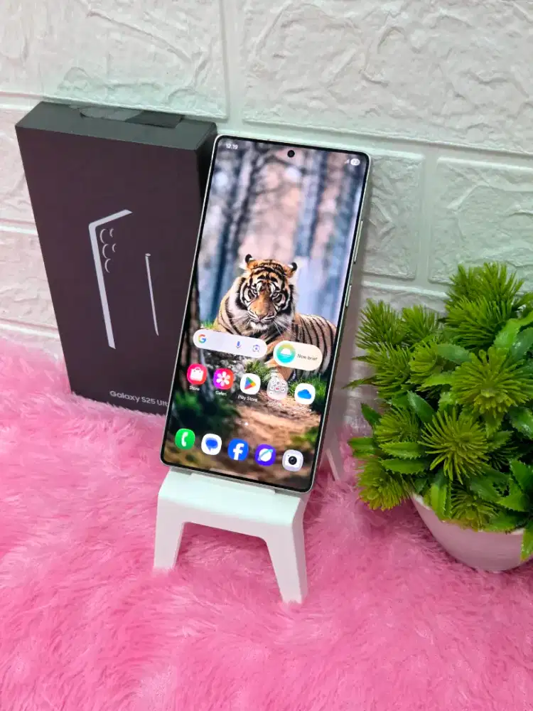 Galaxy S25 Ultra 1000GB Hitam Baik Cek Langsung