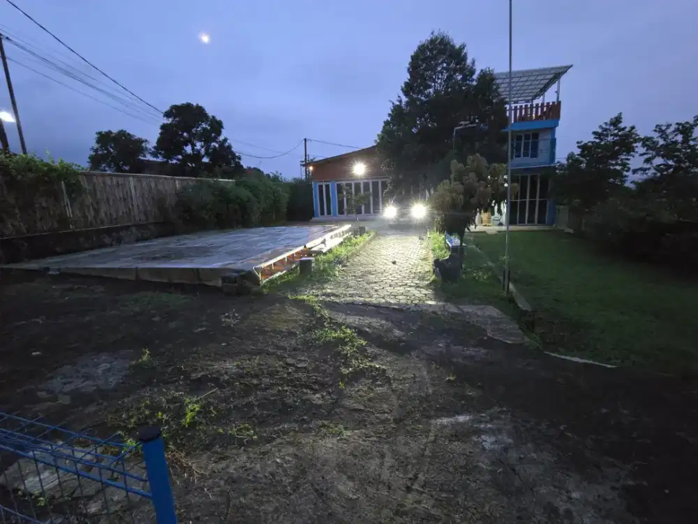 Jual Saung Home Stay dan Ruang pertemuan