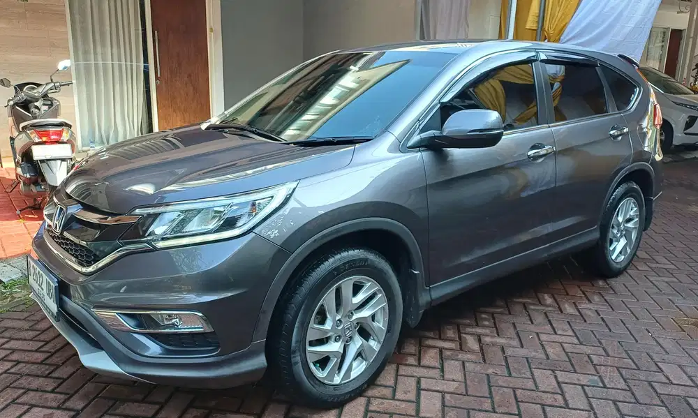 Honda CR-V 2015 Bensin