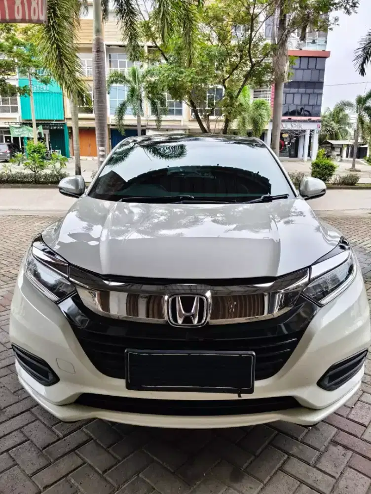 [TANGAN PERTAMA] Honda HRV 1,8L Prestige Tahun 2020