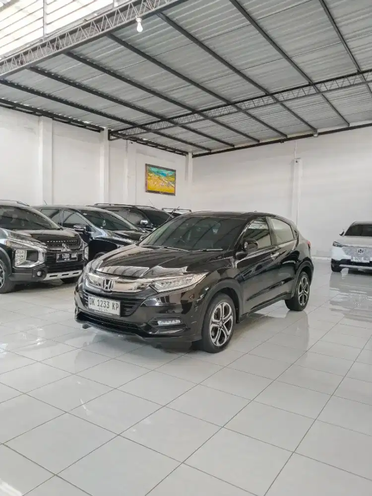 HONDA HR-V SE FACELIFT 2021 ASLI DK LOW KM ISTIMEWA