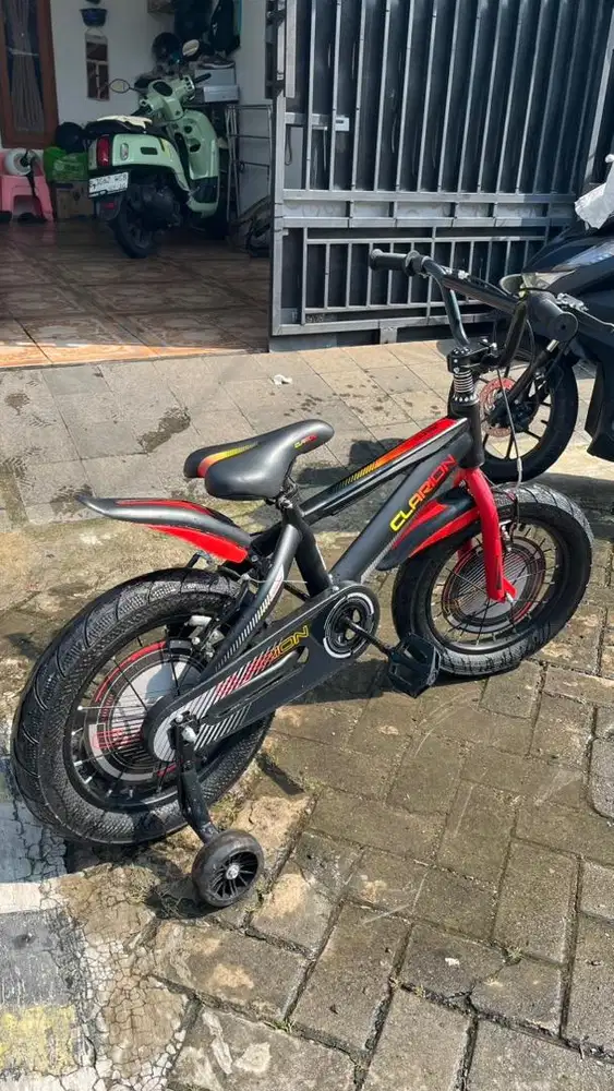 Sepeda BMX anak 4-6tahun like new seperti baru