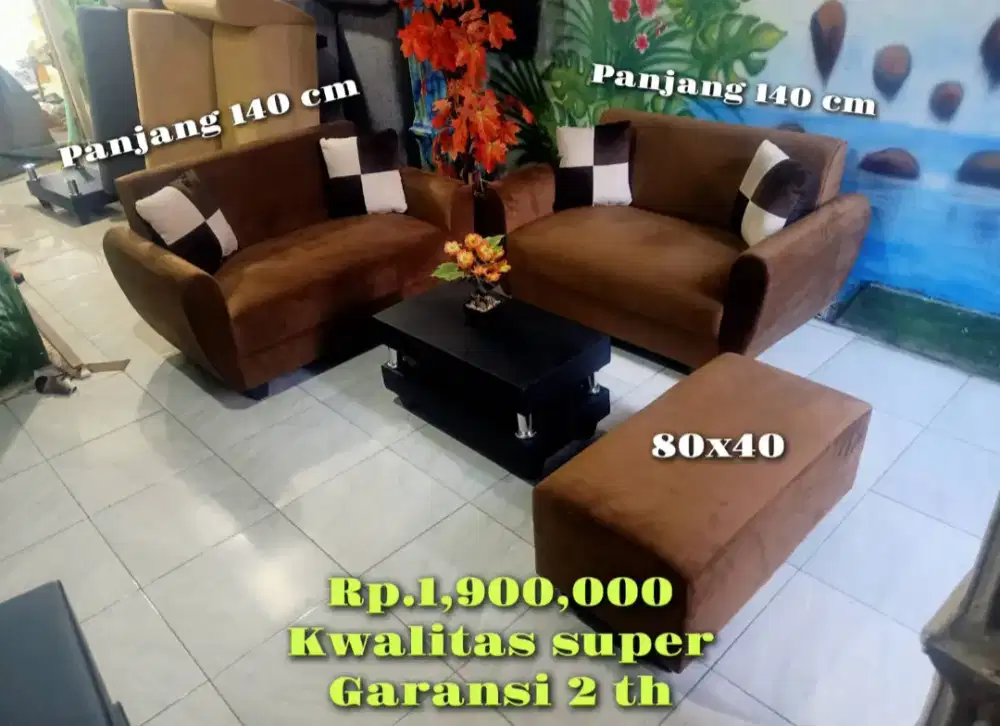 Sofa minimalis simpel.