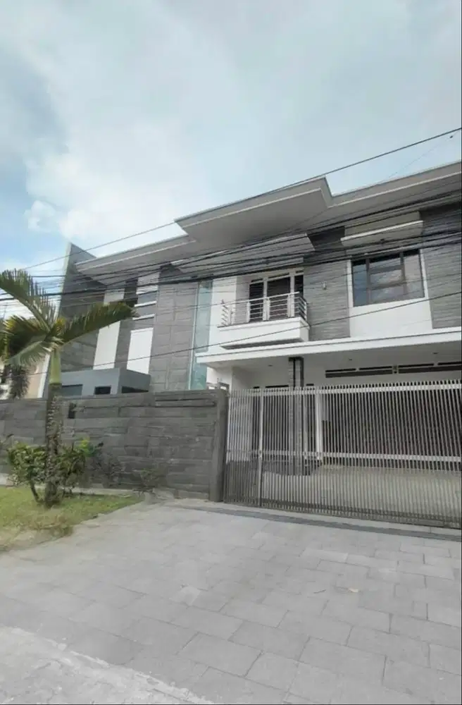 Dijual Rumah Lux Minimalis di Mekarwangi Bandung