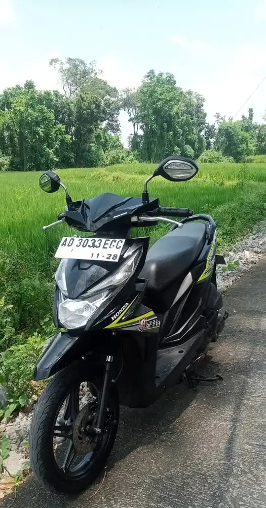 Motor second Honda Beat th 2019