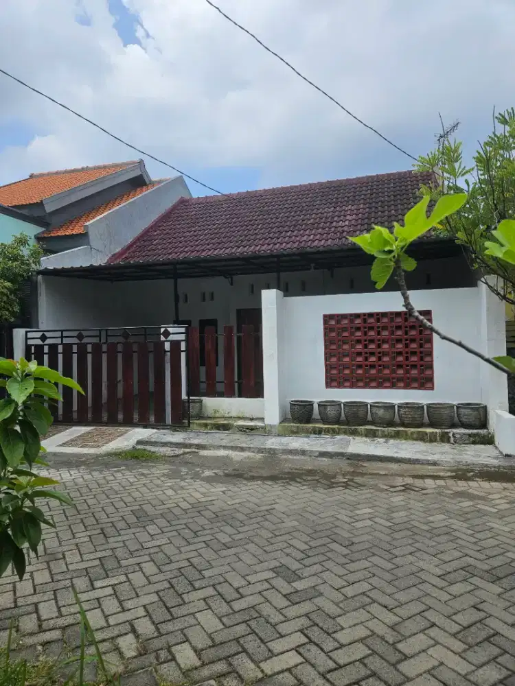 Rumah 12 X 8, Dekat Transmart, Aloon Aloon Sidoarjo Kota