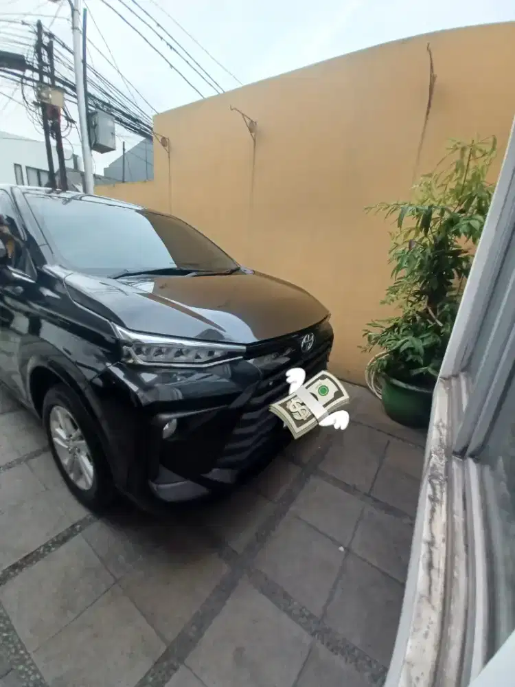 DI JUAL AVANZA NEW TANGAN PERTAMA