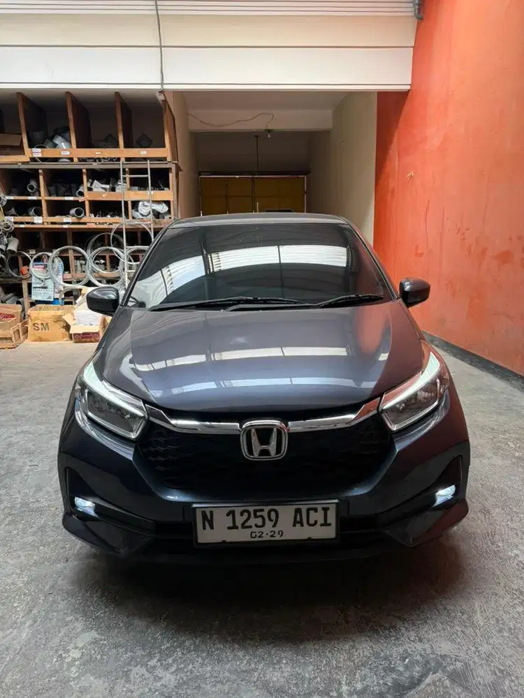 Honda Brio satya 1.2 E AT