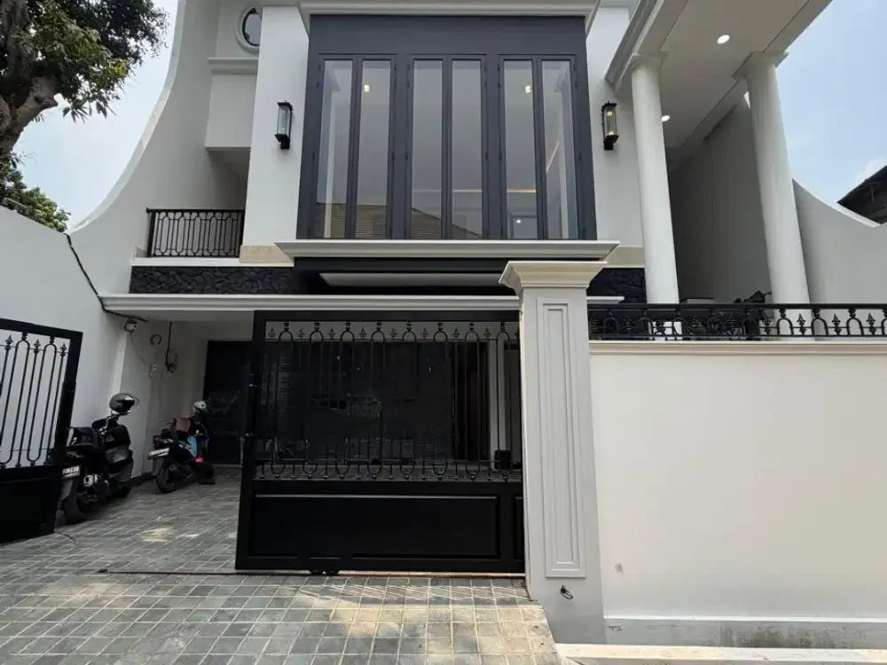 Brand New American  premiumnya  Area Cipete  Jakarta Selatan