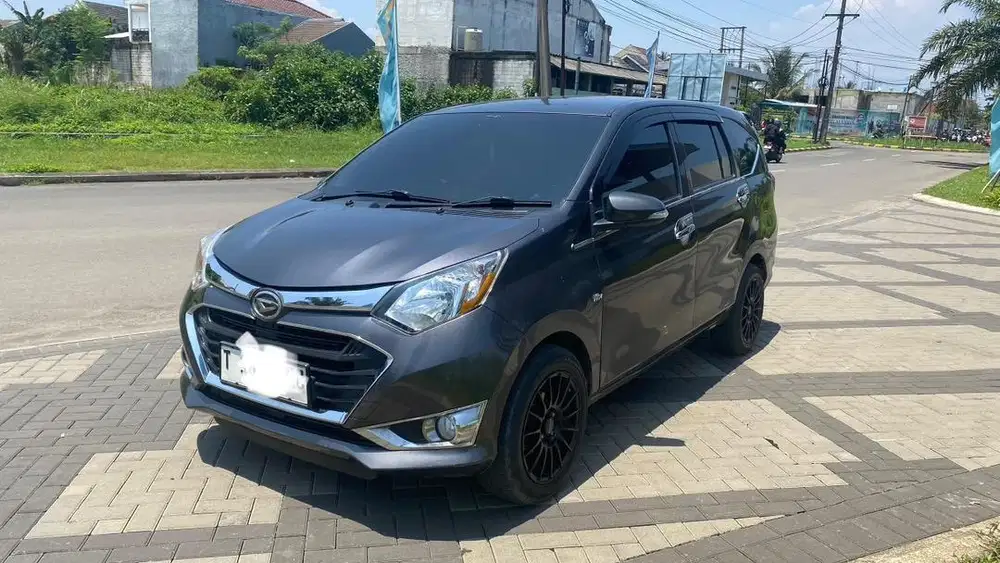 Daihatsu Sigra X Deluxe 2018 - Mobil Keluarga Ideal!