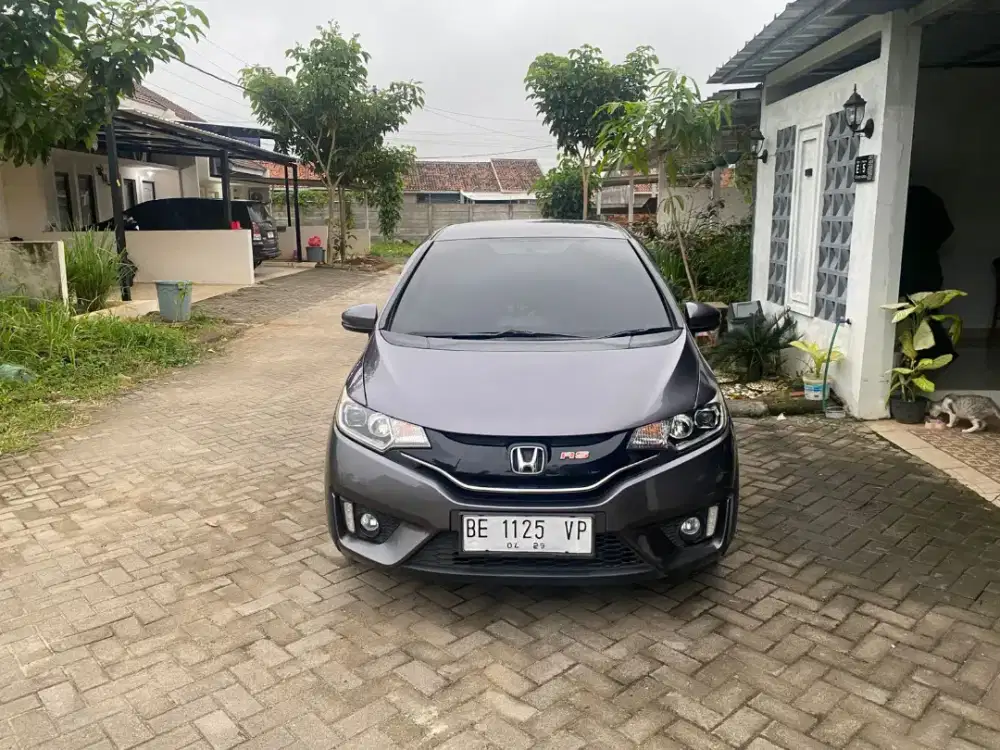 Honda Jazz RS CVT 2016