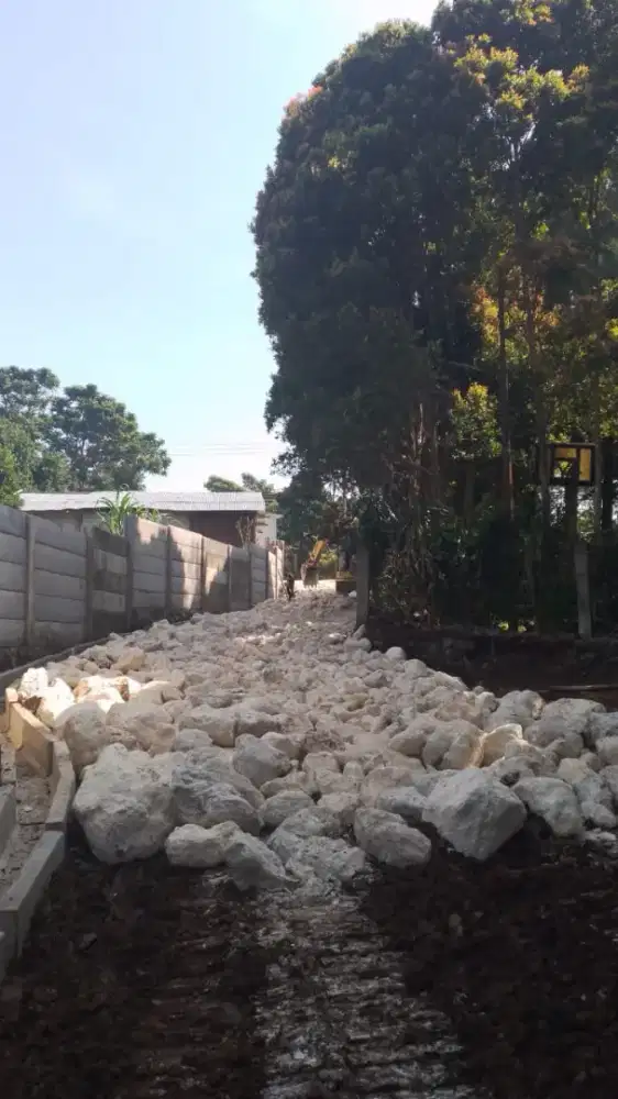 Galian kolam renang land clearing cut and full