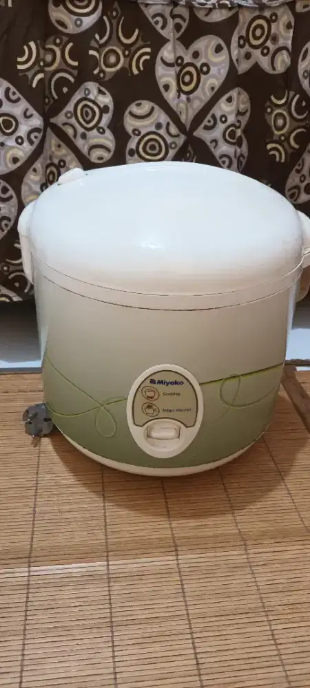 Jual rice cooker Miyako cocok untuk anak kos