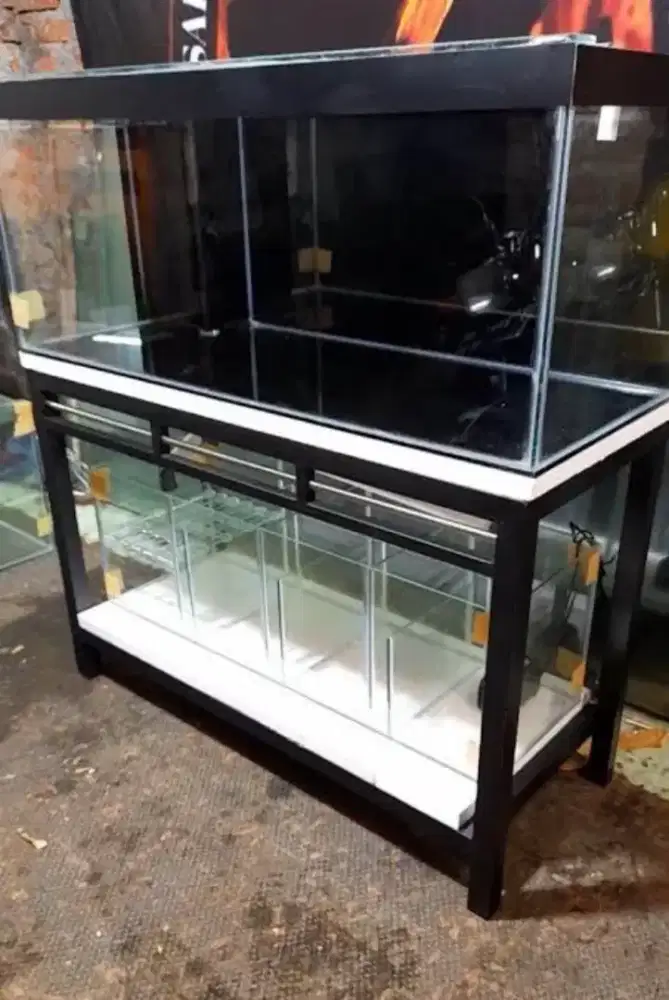 Aquarium ukuran 100 x 40 x 40