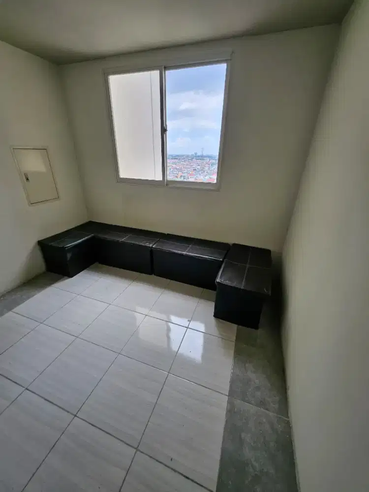 4 bh Box Sofa Bisa Isi Barang