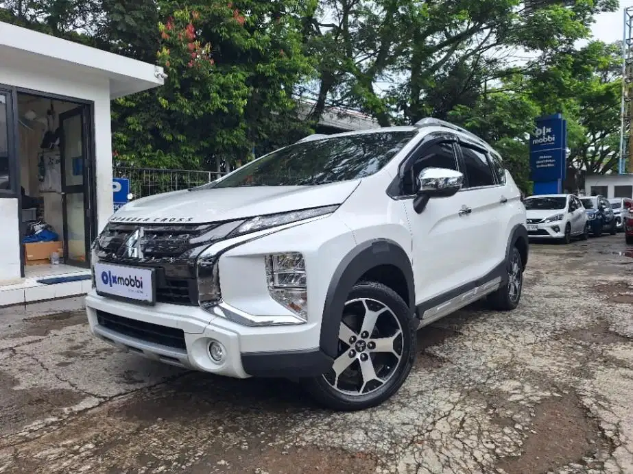 DP Murah Xpander  1.5 Cross Premium Package Bensin-AT 2021