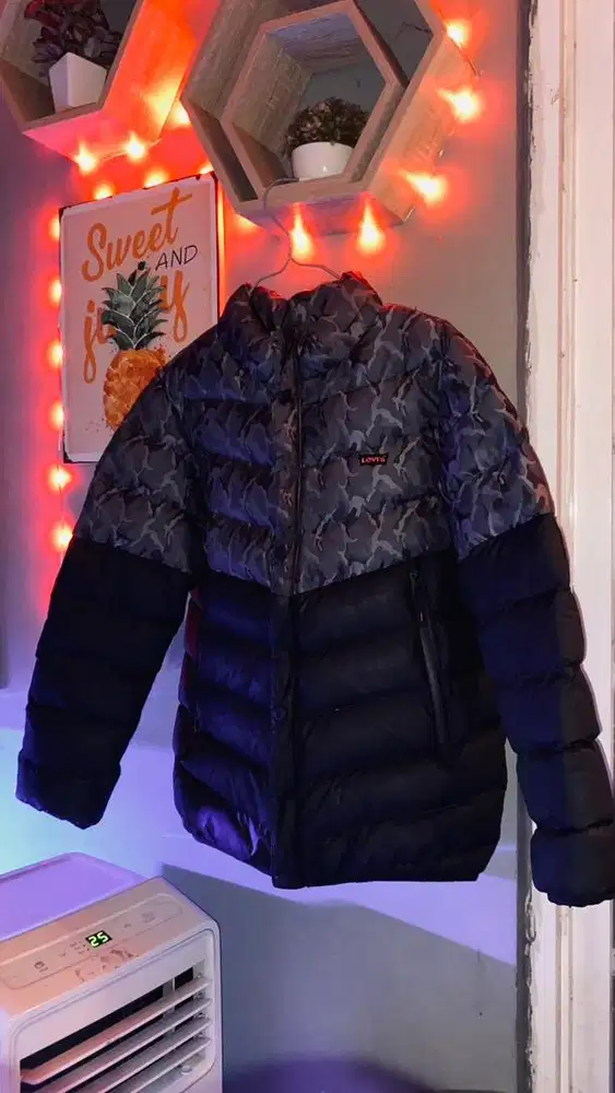 Levi's Kids Camo Colorblock Puffer Jacket.